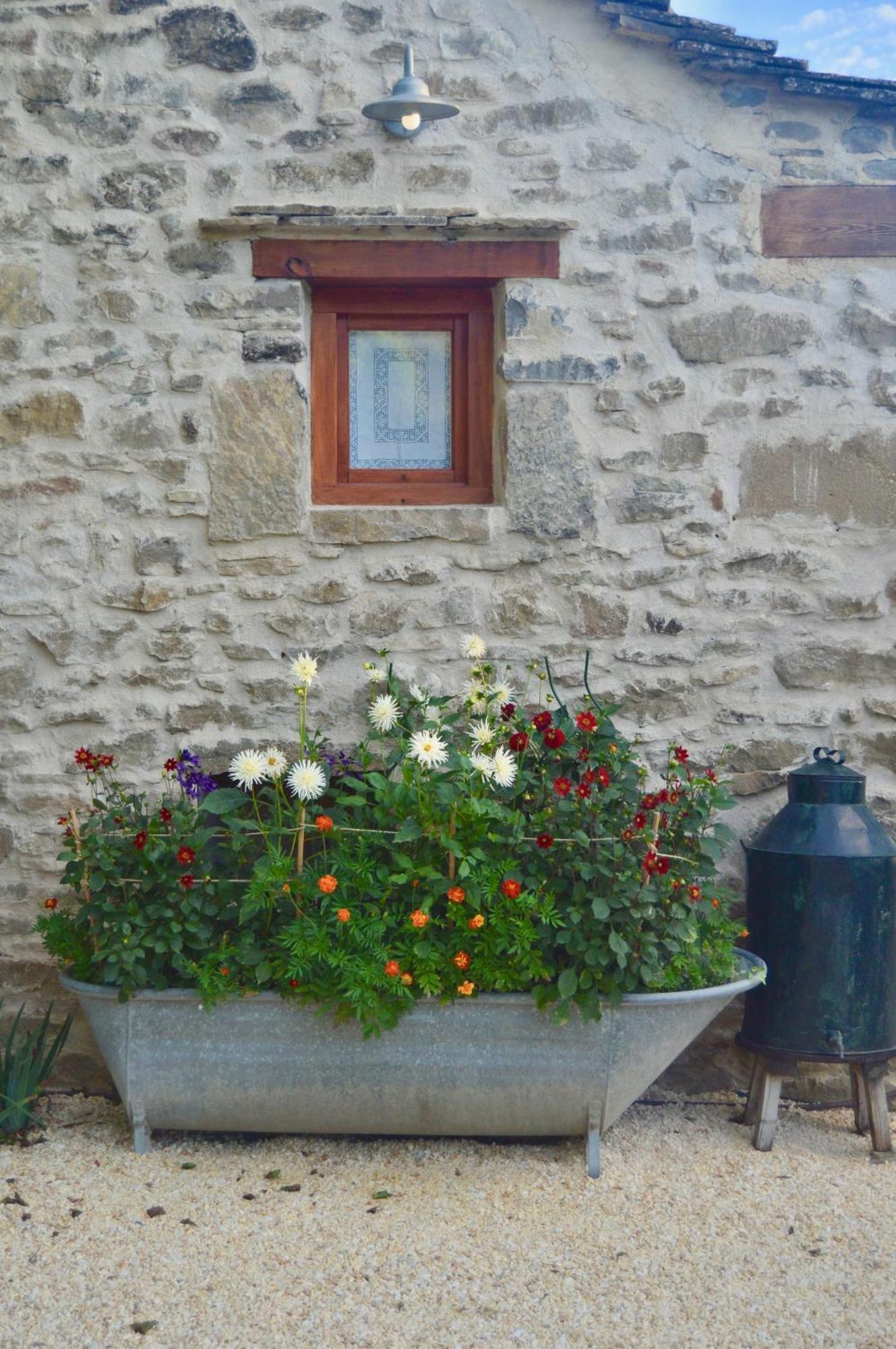 Penzion Borda De Fadrin Ipies Exteriér fotografie